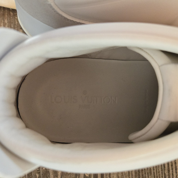 Louis Vuitton Fuselage Trainers‎ 10 White Leather High Top Sneakers RARE MS0193 main image 4